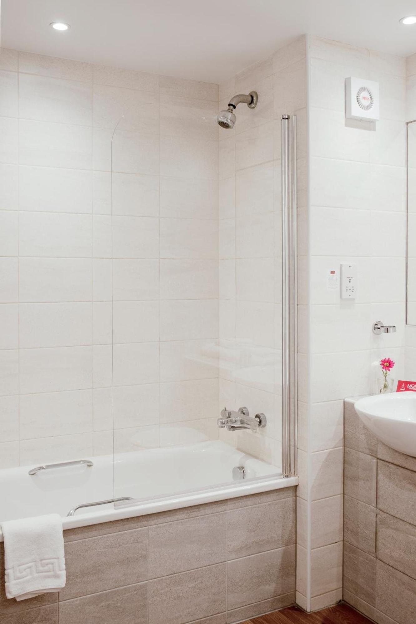 Muthu Clumber Park Hotel And Spa Вёксоп Экстерьер фото